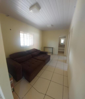 Linda Casa em Zimbros
